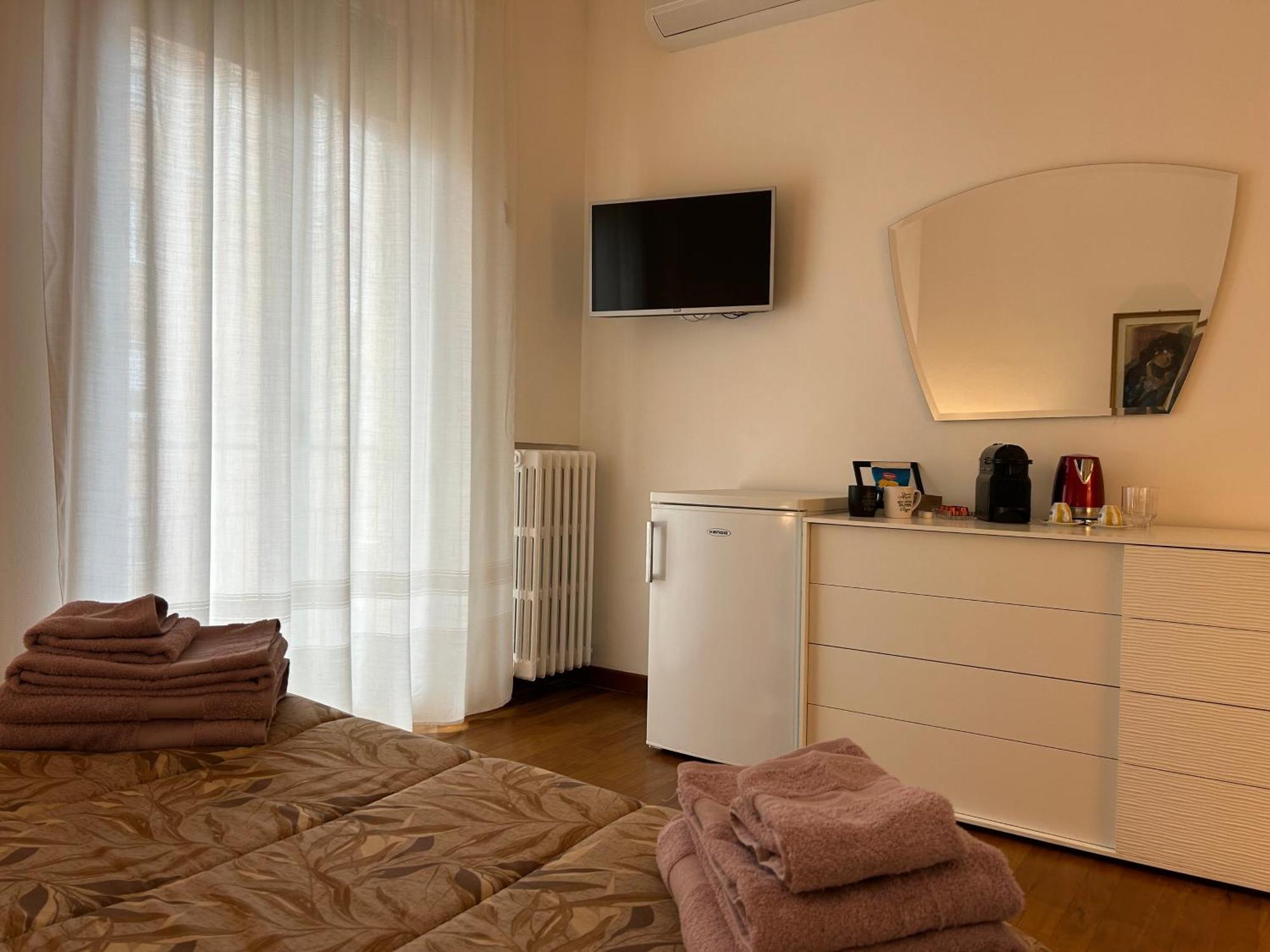 Valverde Apartment And Rooms Verona Bagian luar foto