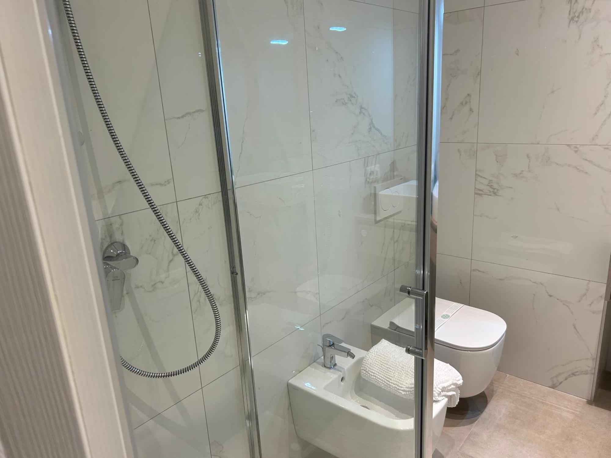 Valverde Apartment And Rooms Verona Bagian luar foto