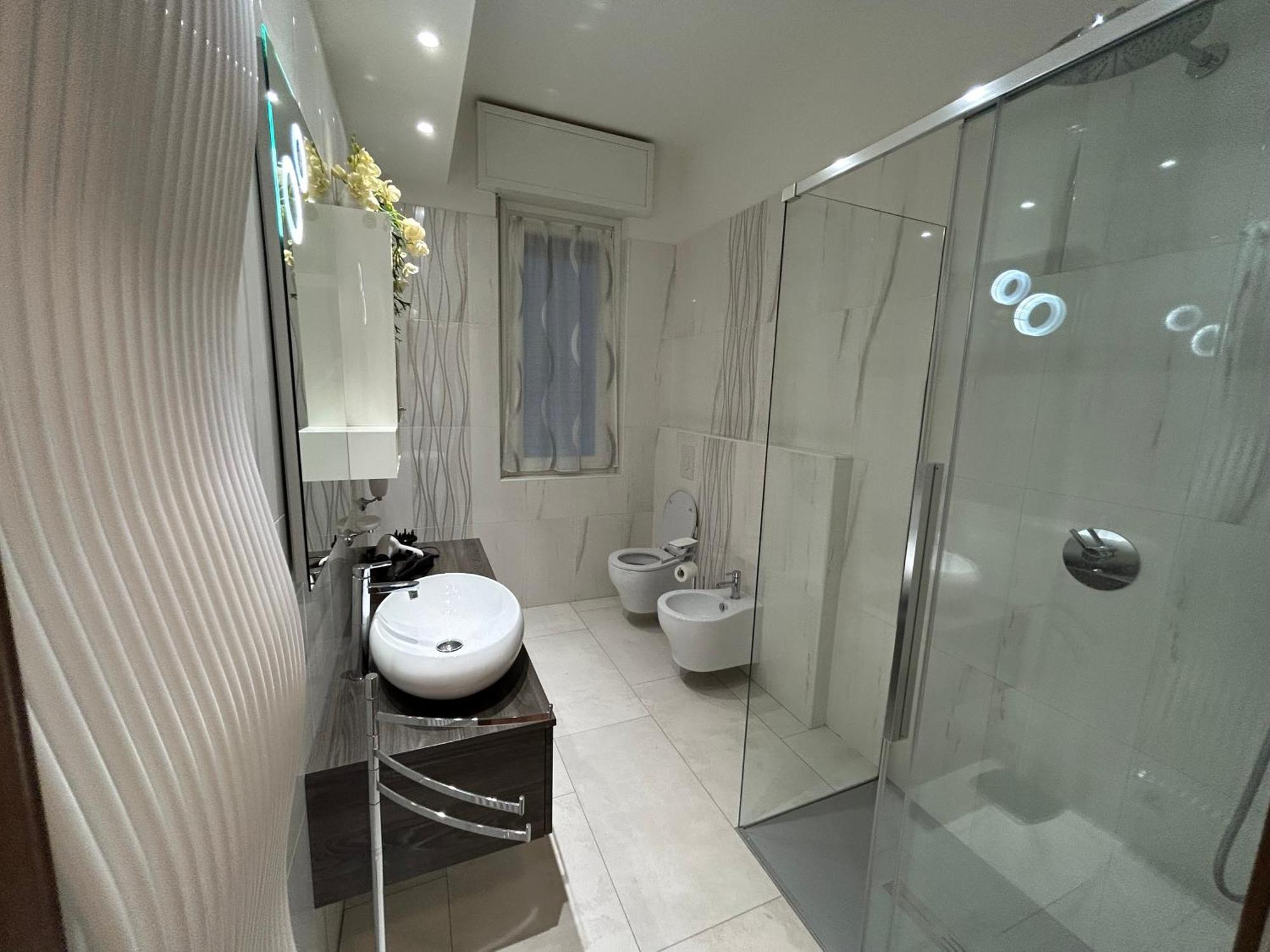 Valverde Apartment And Rooms Verona Bagian luar foto