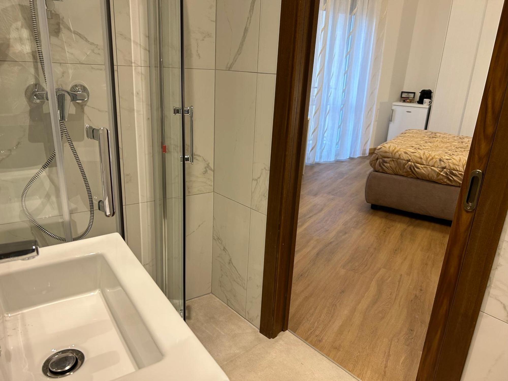 Valverde Apartment And Rooms Verona Bagian luar foto