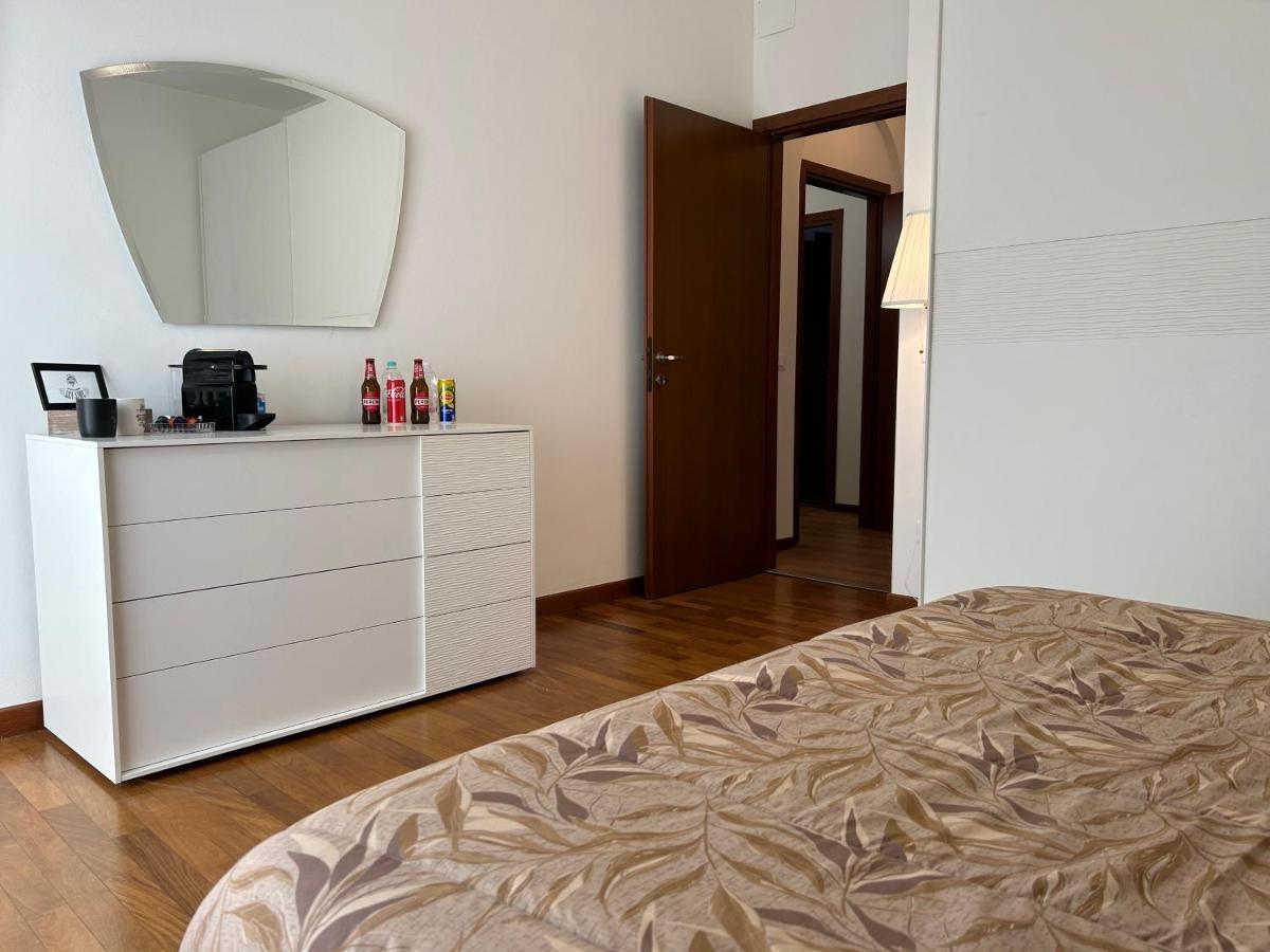 Valverde Apartment And Rooms Verona Bagian luar foto