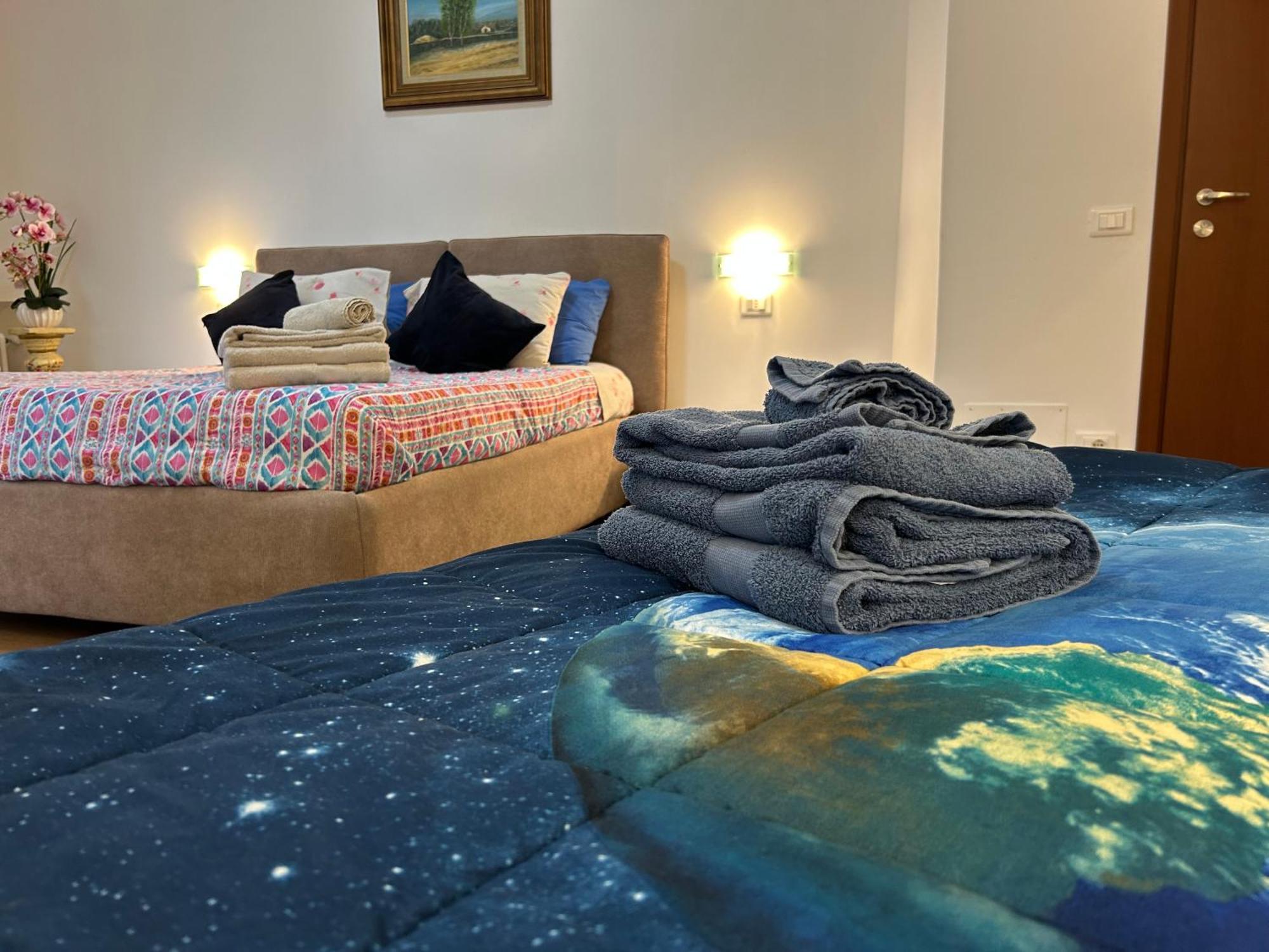 Valverde Apartment And Rooms Verona Bagian luar foto